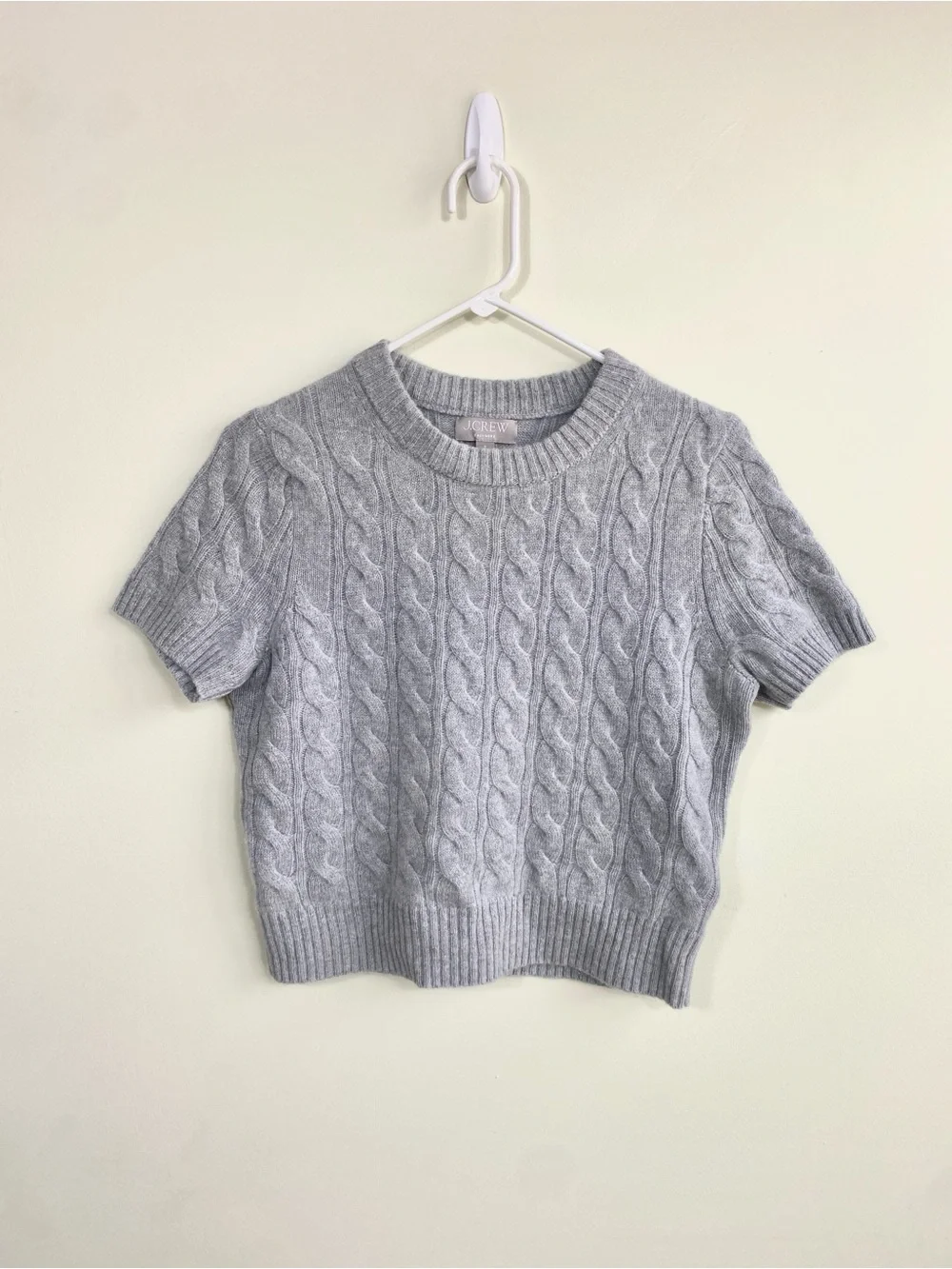 J. Crew 100% Cashmere Light Gray Cable Knit Short-Sleeve Sweater size small